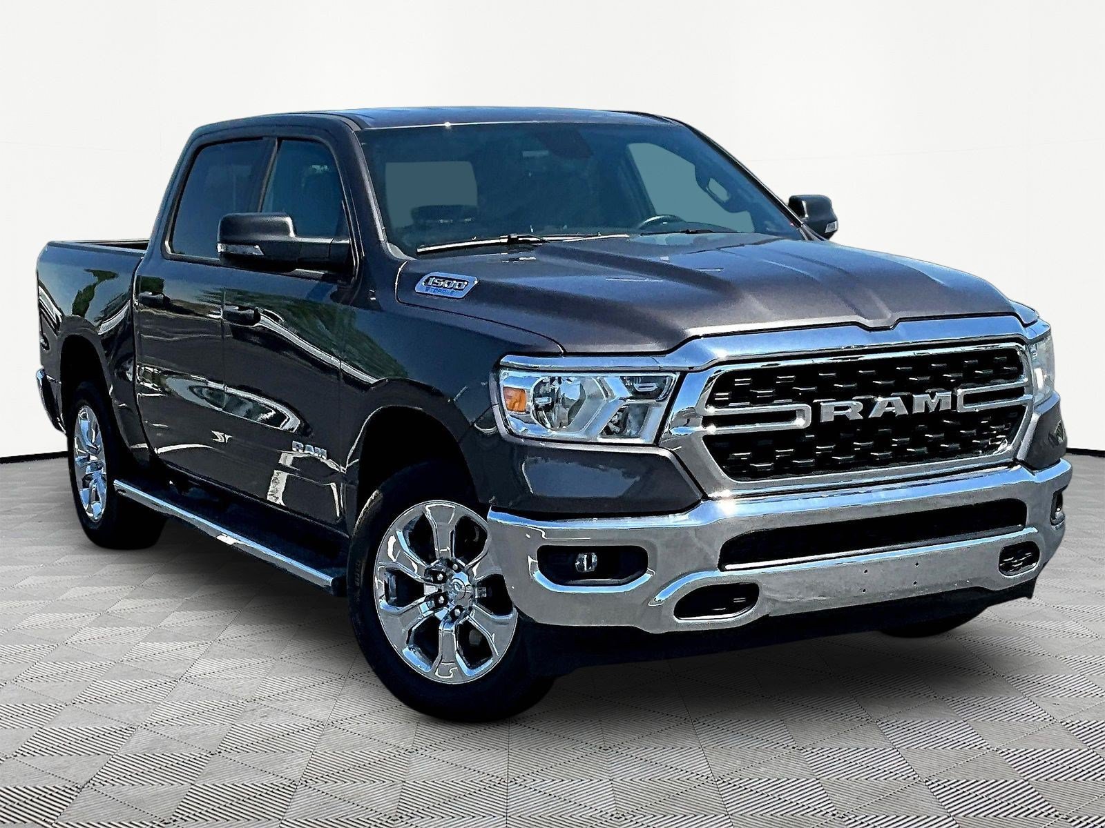 Used 2023 RAM 1500 Big Horn AWD/4WD image 3