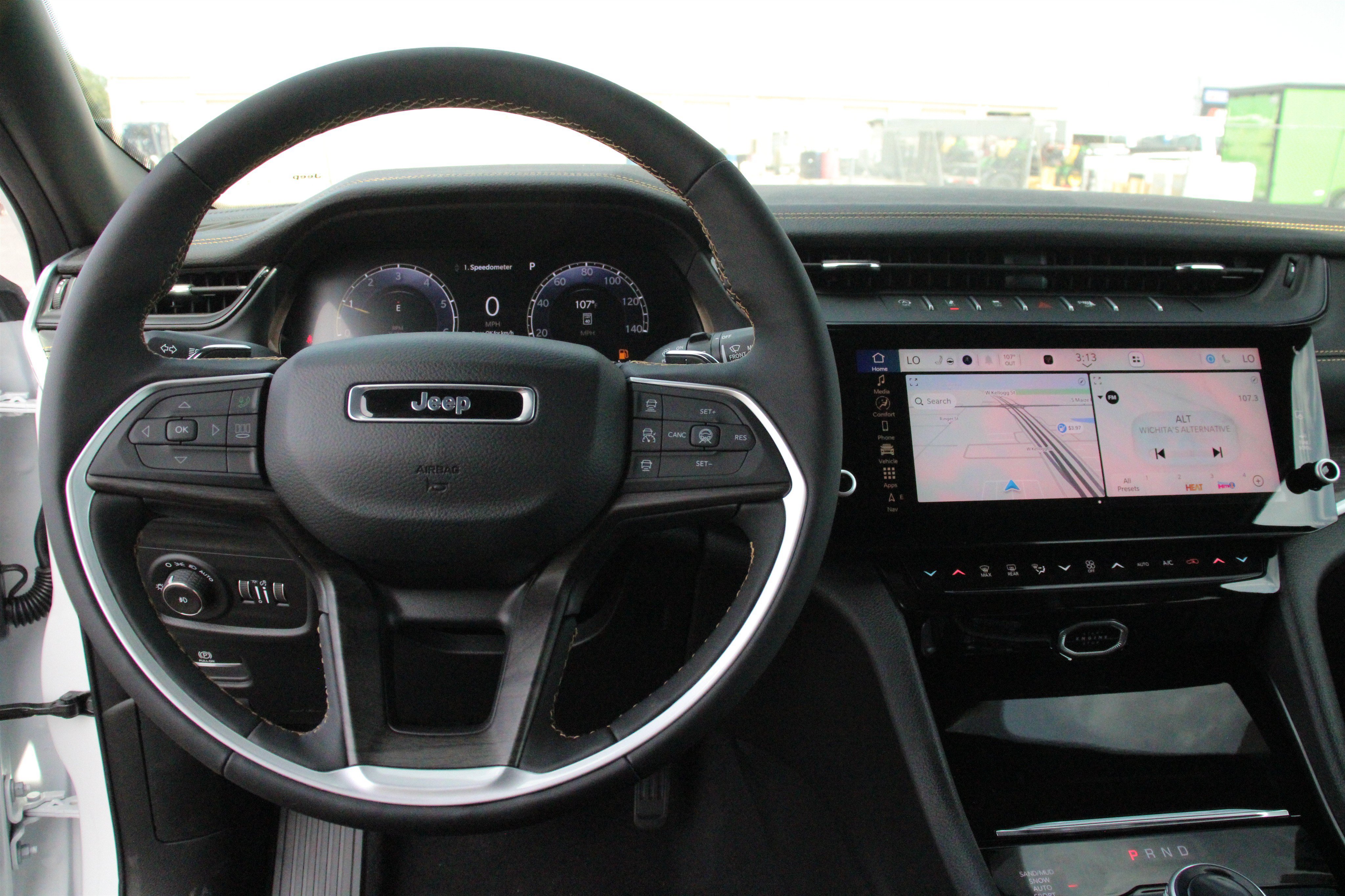 New 2026 Jeep Grand Cherokee L Limited AWD/4WD image 7