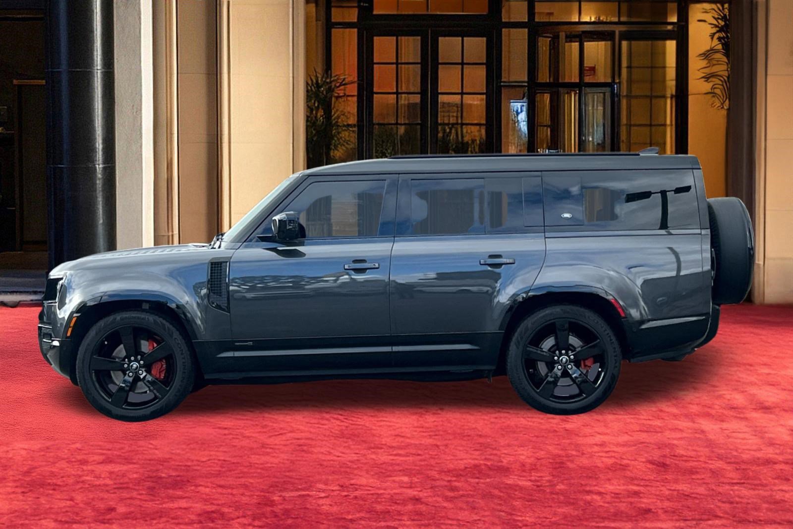 Certified 2023 Land Rover Defender 130 X image 3