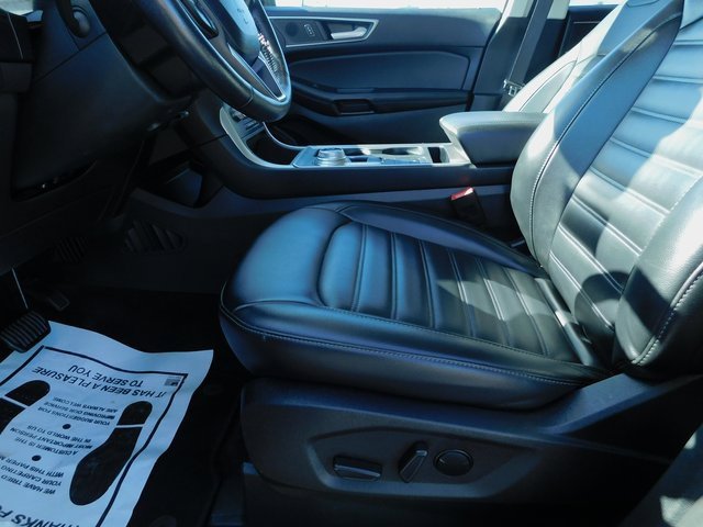 Used 2023 Ford Edge SEL image 22