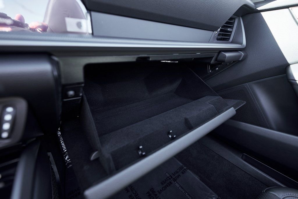 Used 2024 Porsche 911 Carrera 4S image 70