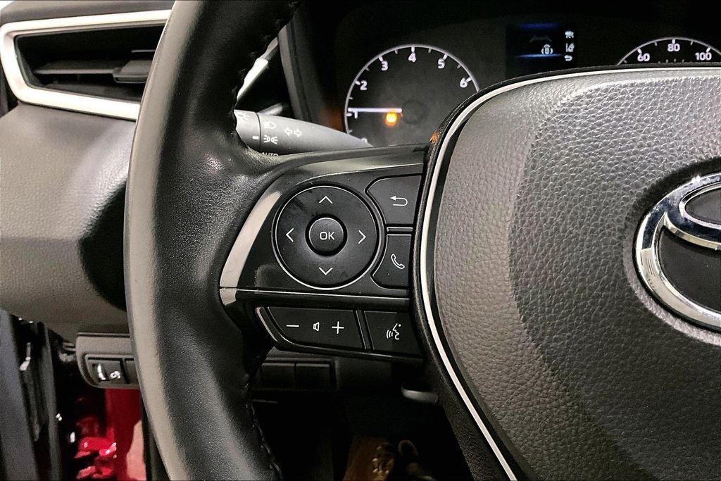 Used 2025 Toyota Corolla SE image 11