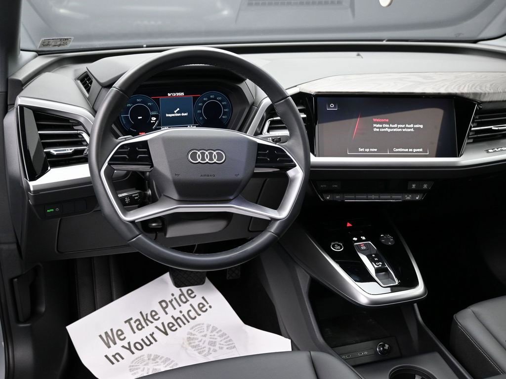 Used 2024 Audi Q4 e-tron Premium w/ Convenience Package image 29