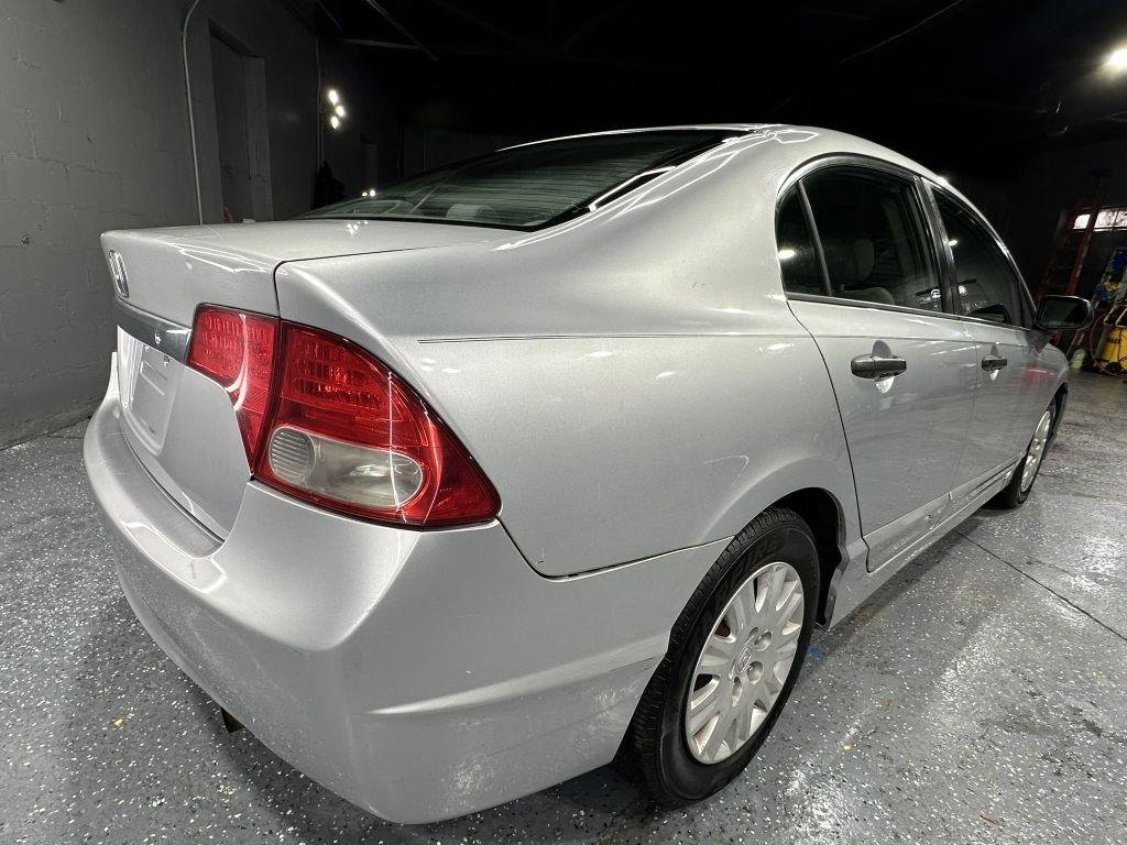 Used 2009 Honda Civic DX-VP image 5