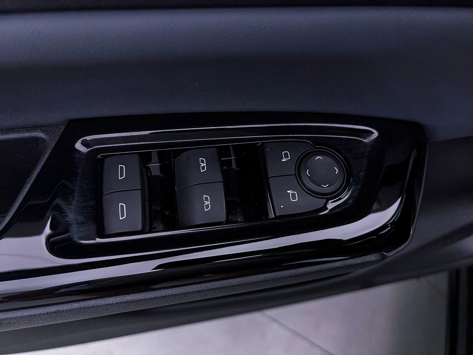Used 2024 Honda Prologue Touring image 19