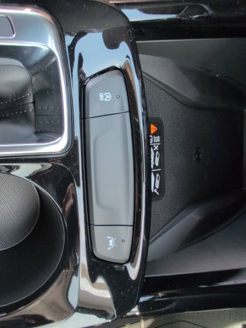 New 2026 Chevrolet Trax LT w/ Sunroof Package image 21