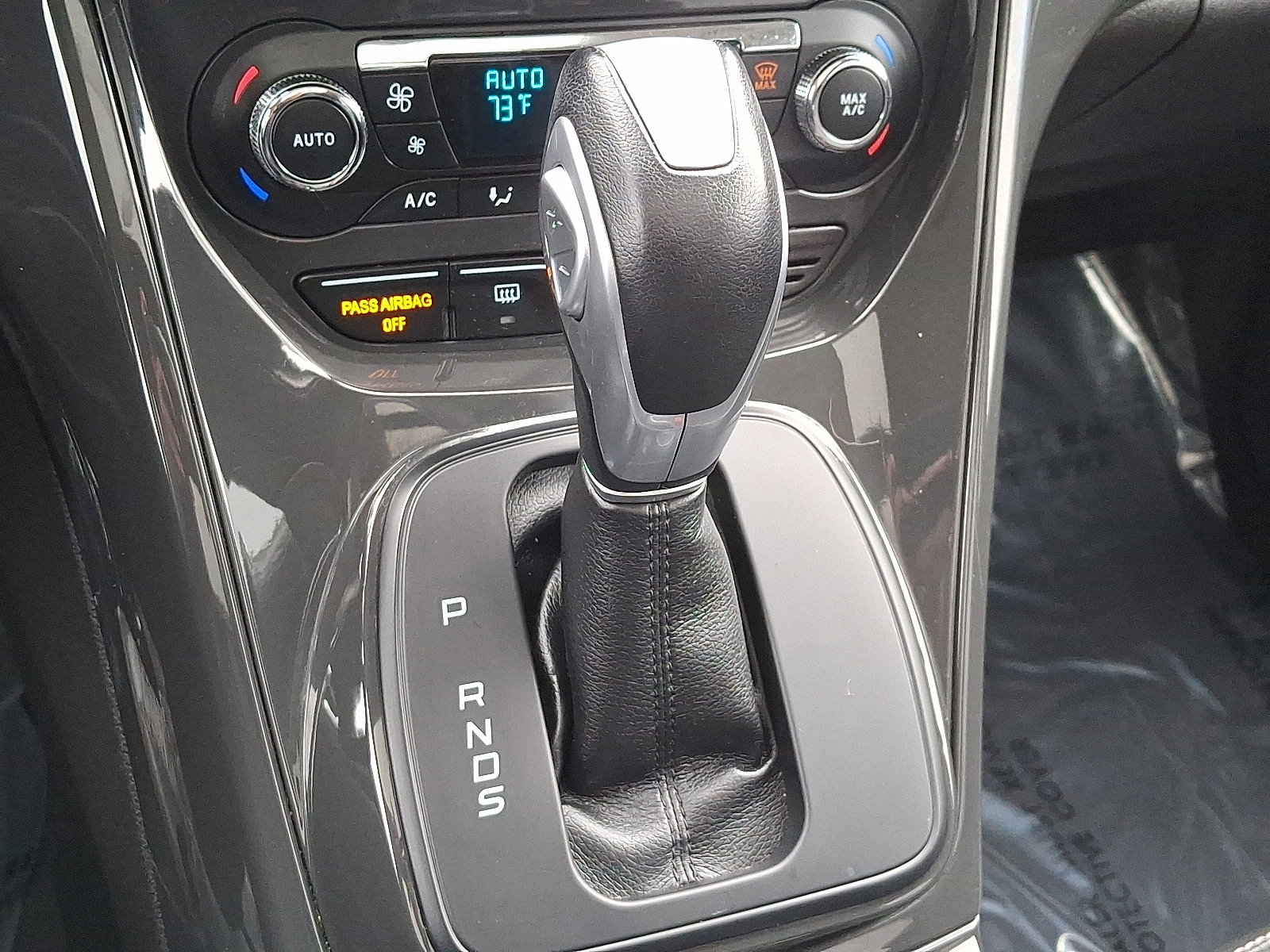 Used 2016 Ford Escape Titanium image 15