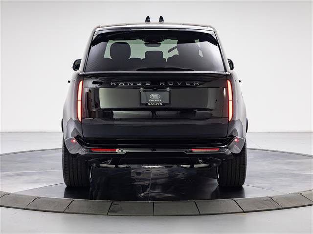 New 2027 Land Rover Range Rover Long Wheelbase SE AWD/4WD image 4