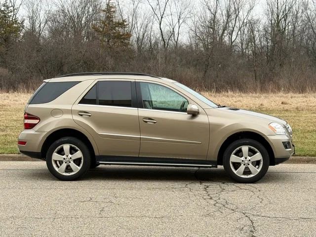 Used 2010 Mercedes-Benz ML 350 4MATIC image 18