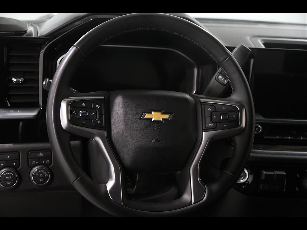 Used 2026 Chevrolet Silverado 2500 LT AWD/4WD image 8