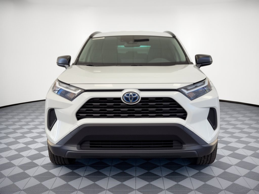 Used 2023 Toyota RAV4 LE AWD/4WD image 6