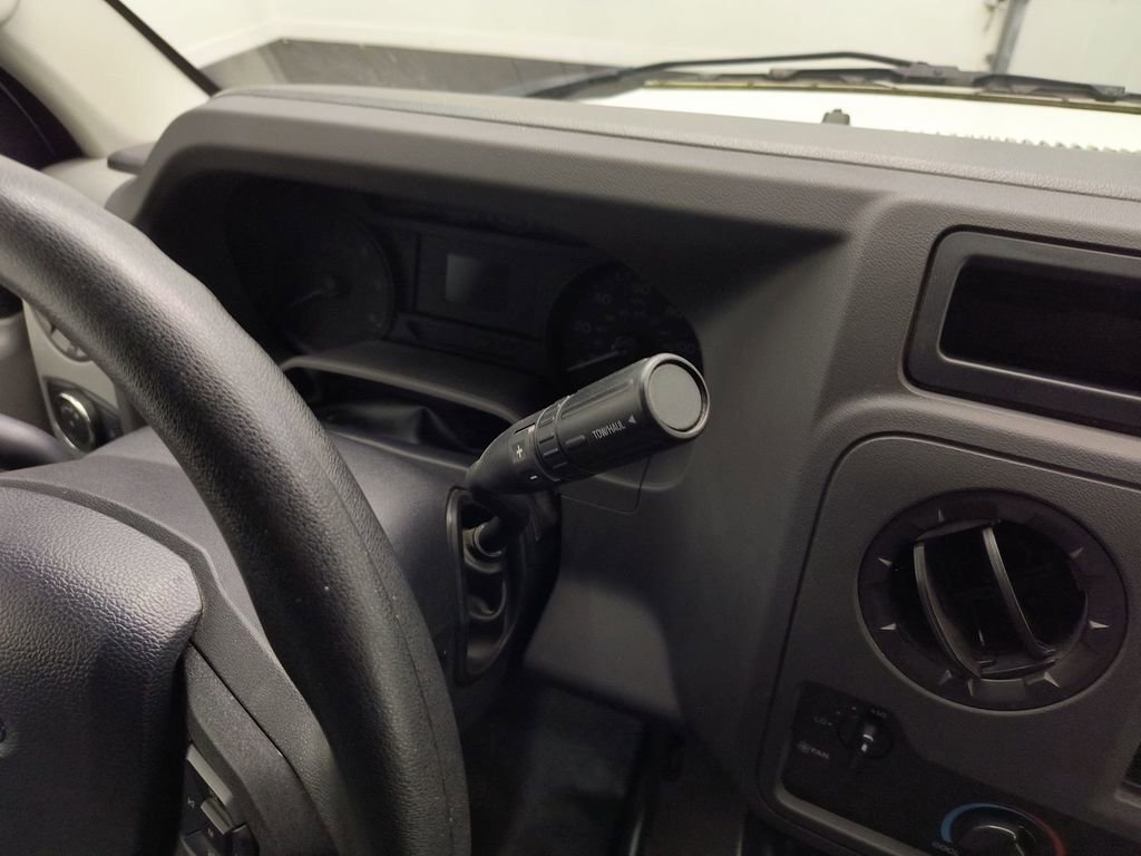 Used 2021 Ford E-450 and Econoline 450 Super Duty w/ Power Windows & Locks Group image 19
