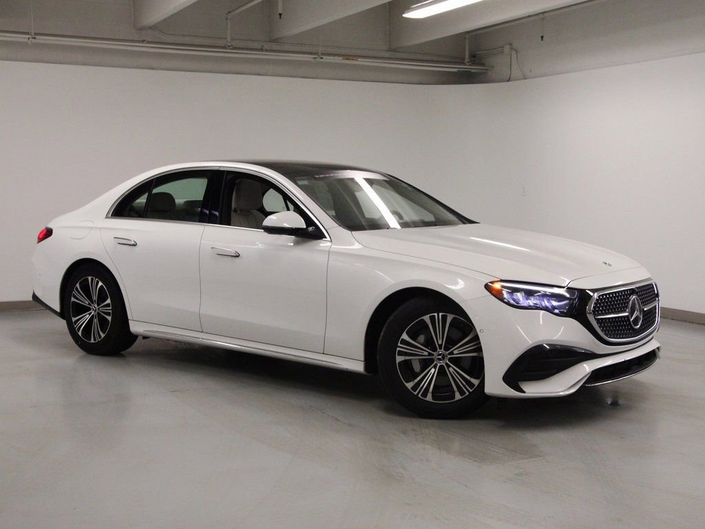 Certified 2024 Mercedes-Benz E 350 4MATIC Sedan image 4