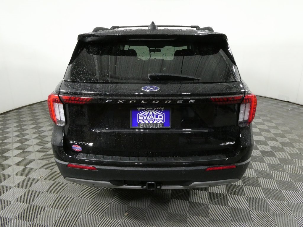 New 2025 Ford Explorer Active w/ Active Comfort Package image 23