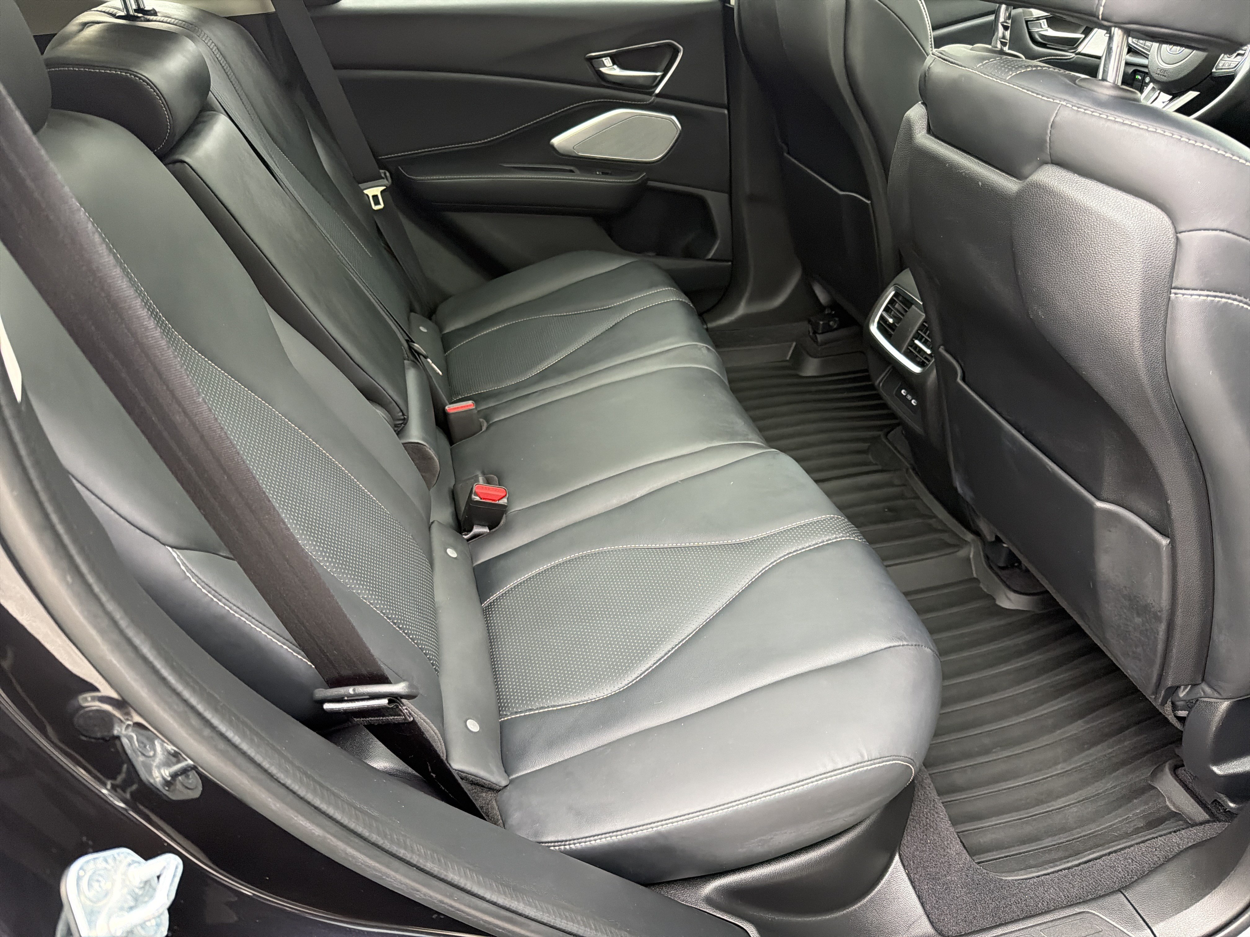 Used 2023 Acura RDX FWD w/ Technology Package image 16