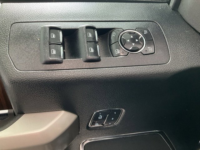 Used 2016 Ford F150 Lariat image 6