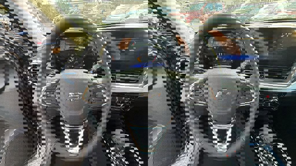 New 2026 Chevrolet Trax LT w/ Midnight Edition image 19