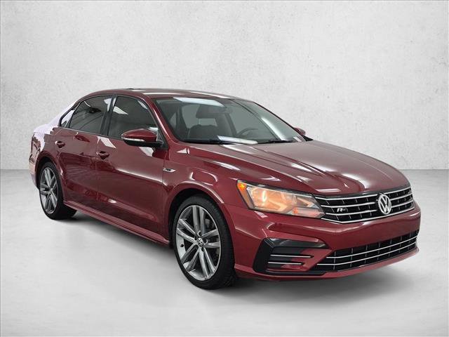 Used 2018 Volkswagen Passat 2.0T S FWD image 3