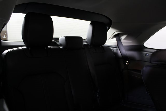 Used 2025 MAZDA CX-90 3.3 Turbo w/ Preferred Package image 11