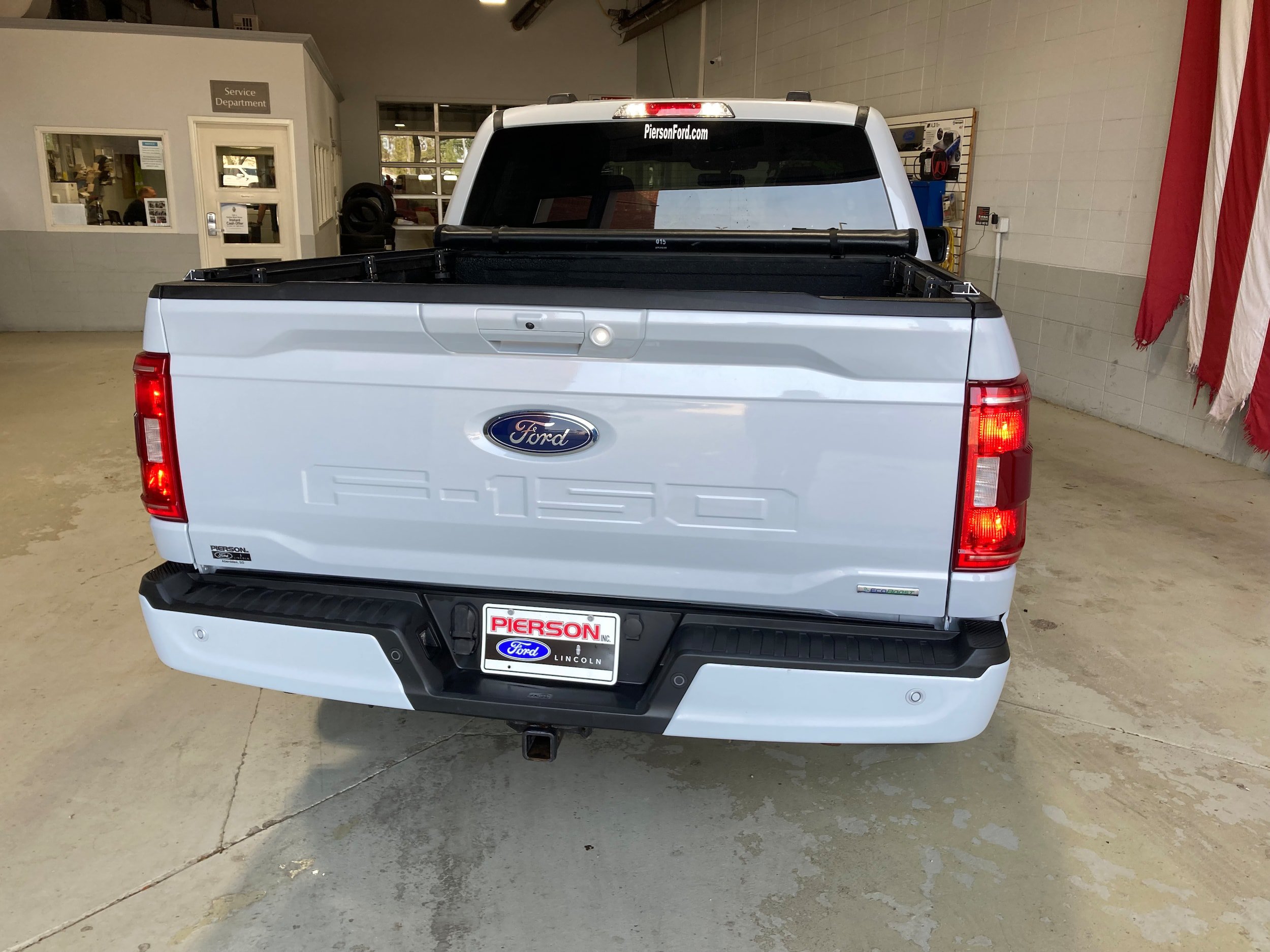 Used 2022 Ford F150 XLT w/ Equipment Group 302A High AWD/4WD image 12