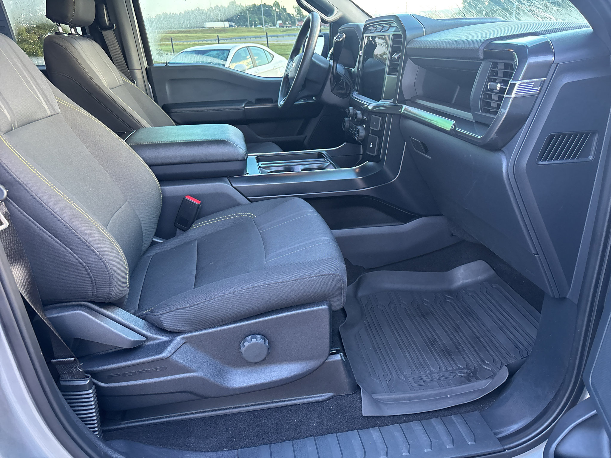Used 2024 Ford F150 STX AWD/4WD image 18