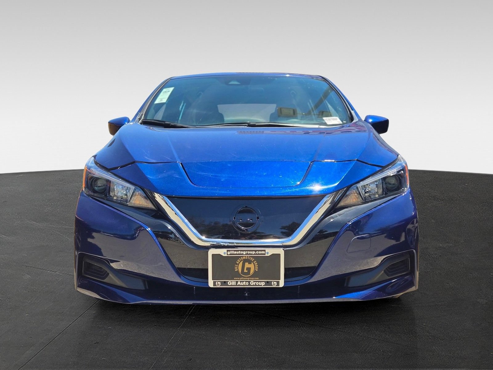 Used 2022 Nissan Leaf S FWD image 2