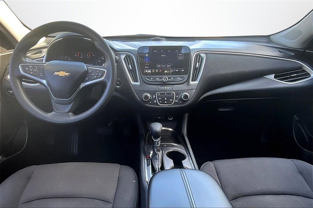 Used 2023 Chevrolet Malibu LT image 7