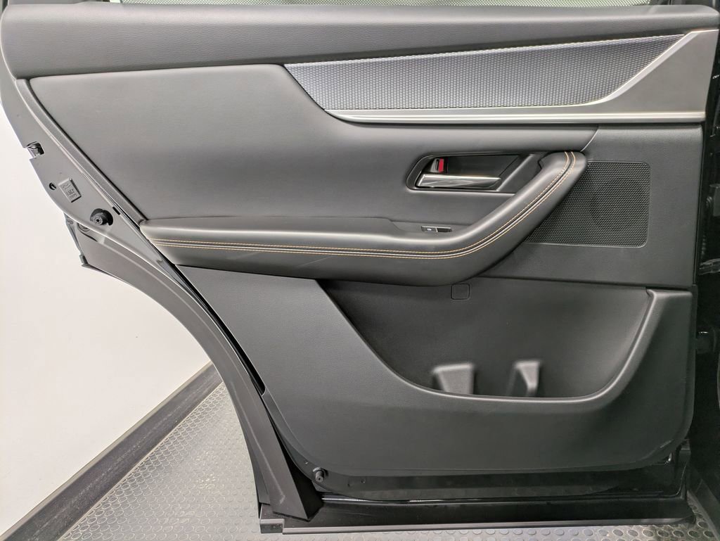 Certified 2025 MAZDA CX-90 3.3 Turbo w/ Premium Plus Pkg image 22