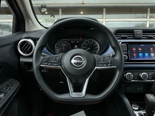 Used 2025 Nissan Versa SV FWD image 23