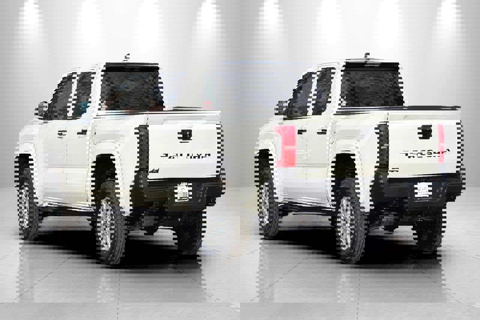 Used 2025 Toyota Tacoma SR w/ SR Upgrade Package image 6