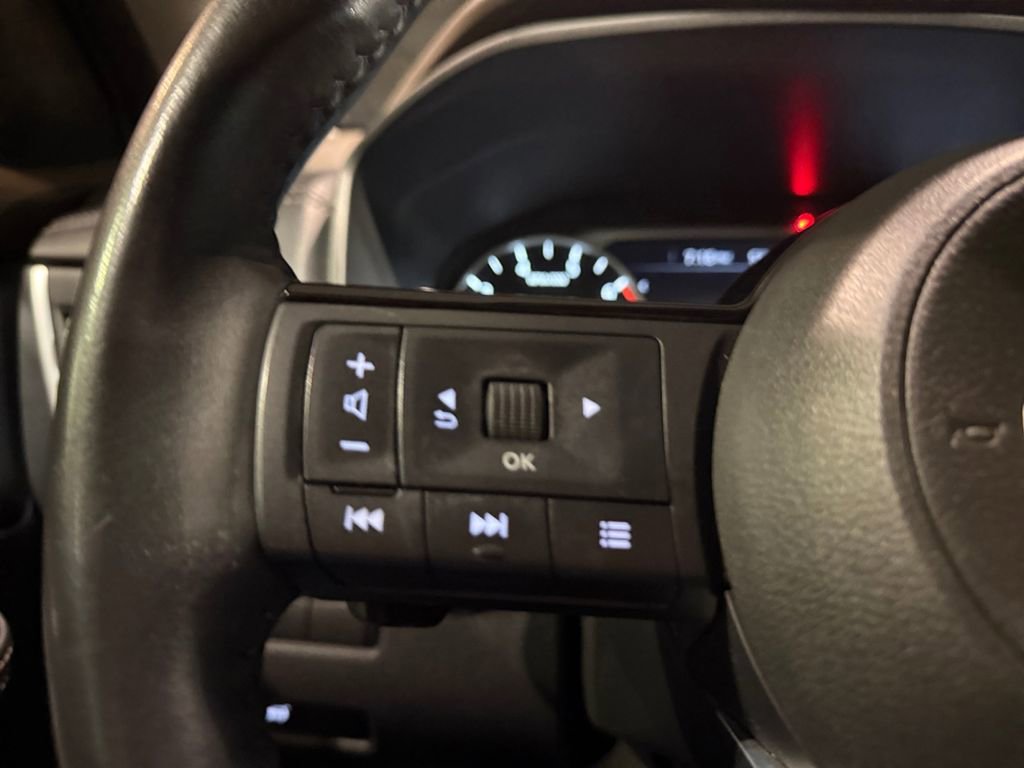 Used 2023 Nissan Rogue SV w/ SV Premium B Package image 20