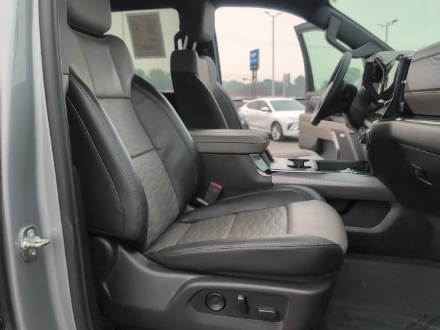 Used 2026 Chevrolet Silverado 2500 ZR2 w/ LPO, Dark Essentials Package AWD/4WD image 53