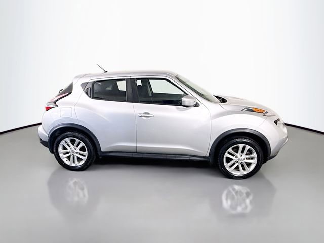 Used 2016 Nissan Juke S AWD/4WD image 5