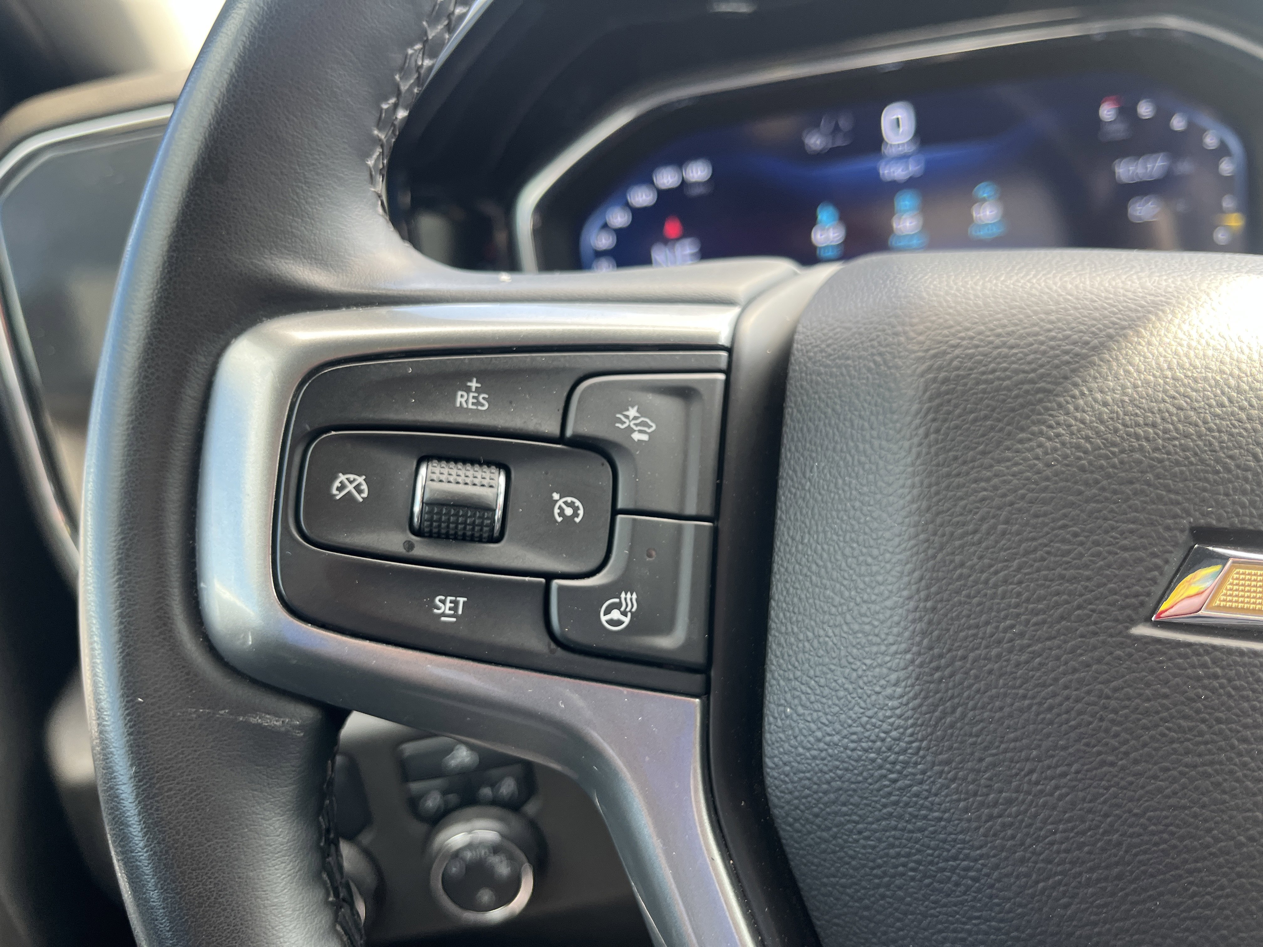 Used 2025 Chevrolet Silverado 1500 LT image 18