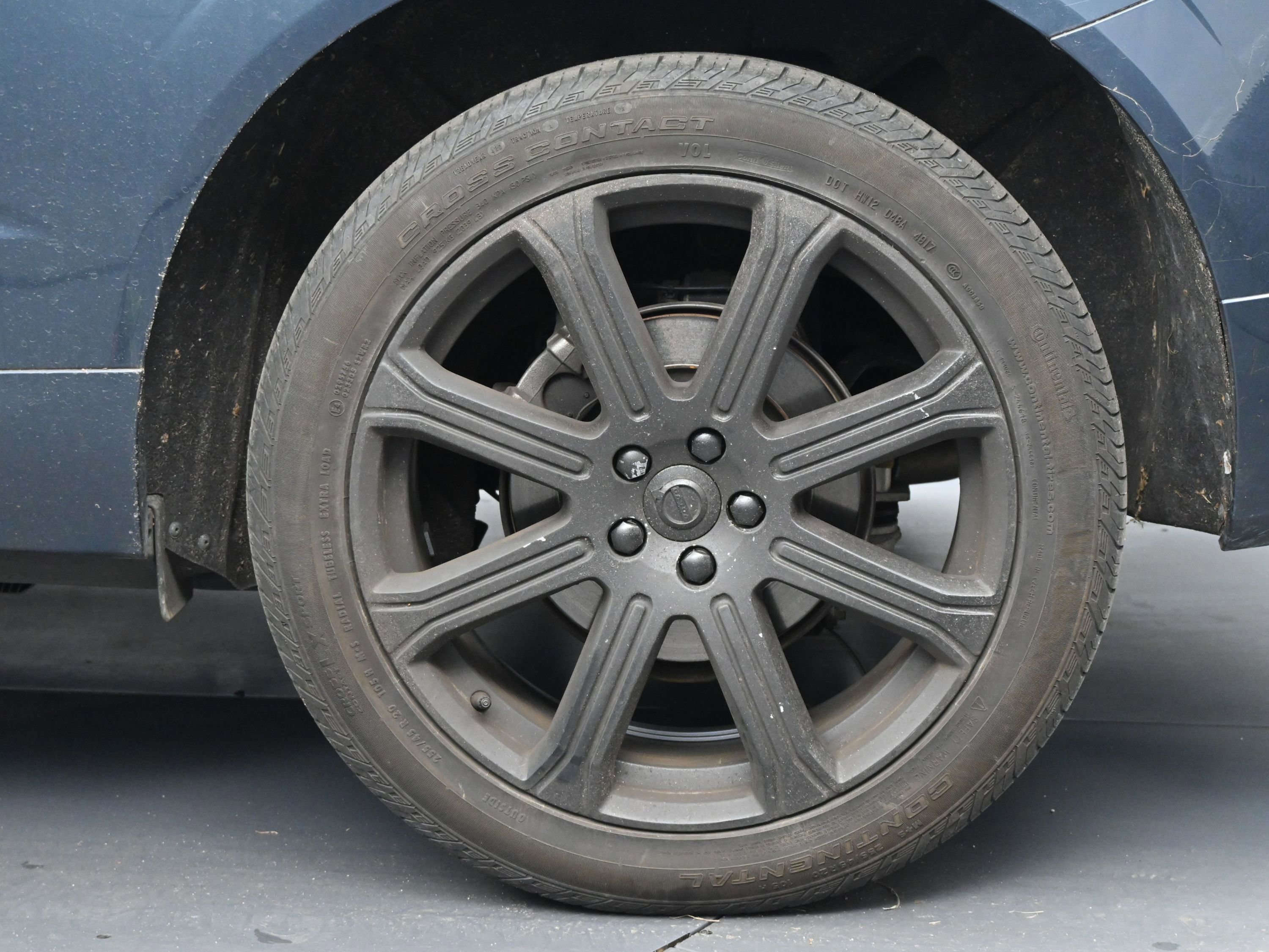 Used 2018 Volvo XC60 T5 Inscription w/ Convenience Package image 23