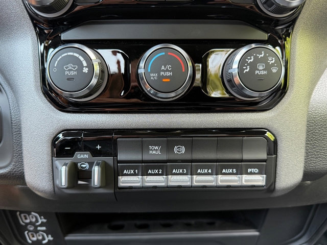 New 2026 RAM 3500 Tradesman image 23