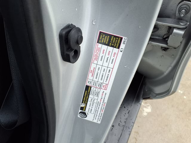 Used 2019 Nissan Rogue SV FWD image 33