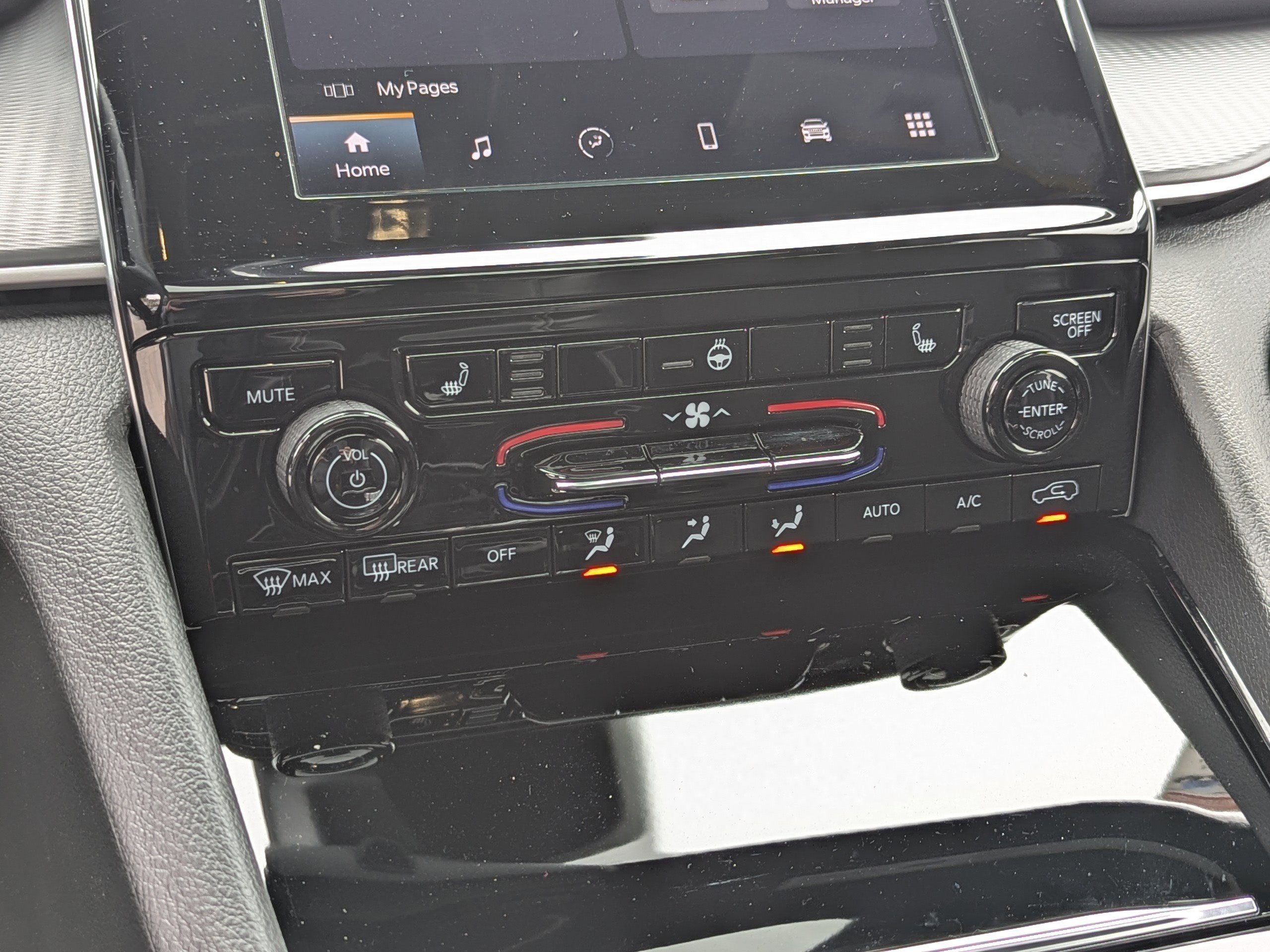 Certified 2023 Jeep Grand Cherokee Altitude image 24