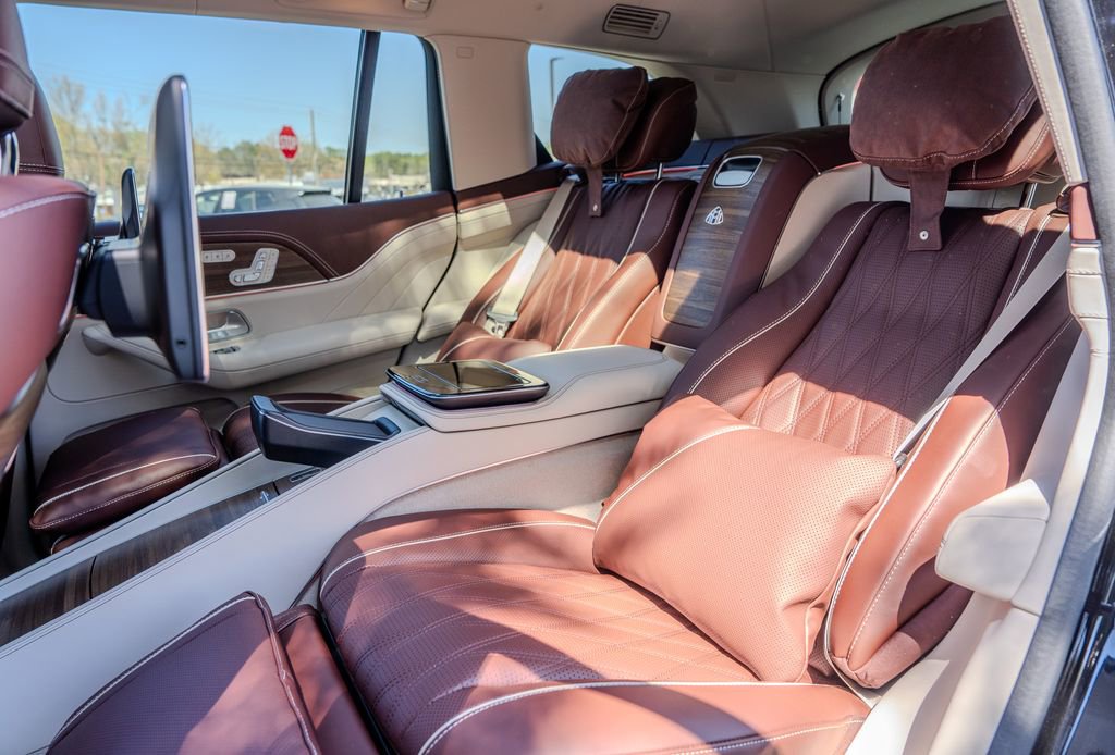 Used 2026 Mercedes-Benz Maybach GLS 600 4MATIC image 20