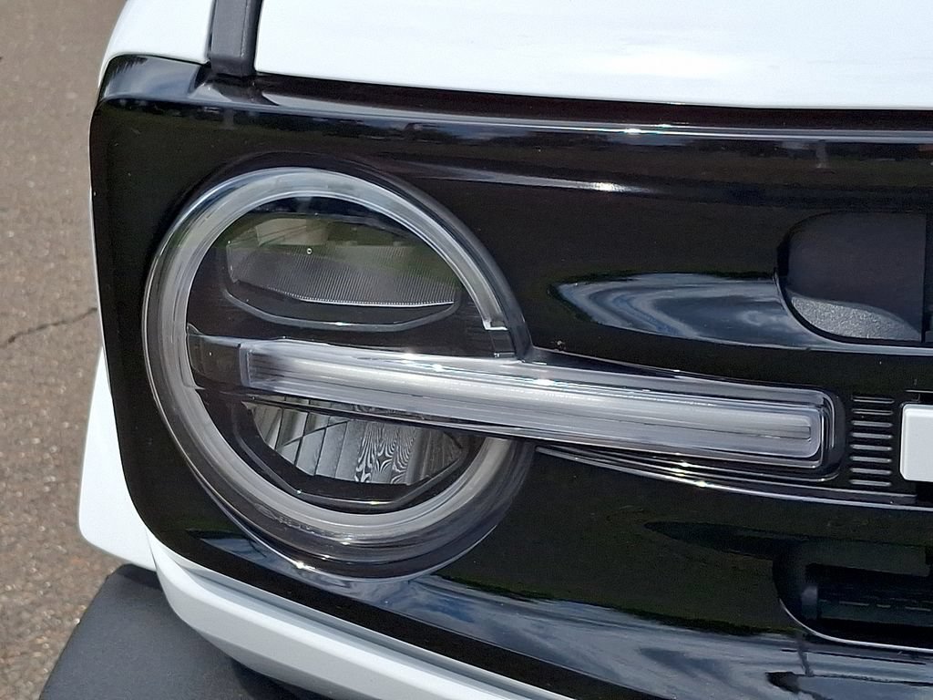 Used 2025 Ford Bronco Outer Banks AWD/4WD image 9