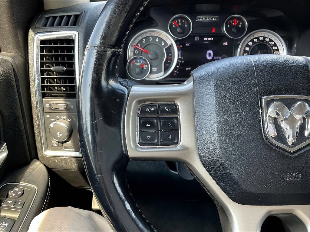 Used 2015 RAM 2500 Laramie w/ Convenience Group AWD/4WD image 14