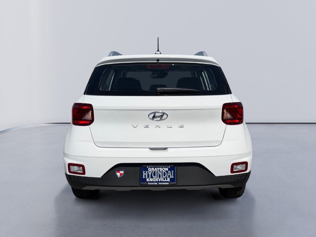 New 2026 Hyundai Venue SEL FWD image 4