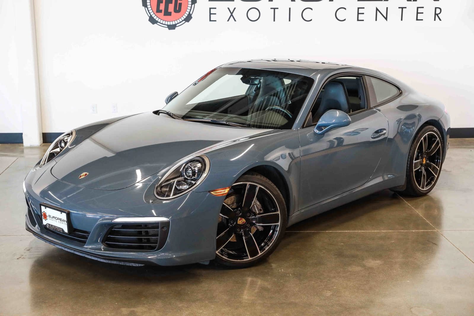 Used 2017 Porsche 911 Carrera image 6