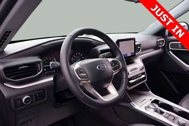 Used 2023 Ford Explorer XLT w/ Equipment Group 202A image 16