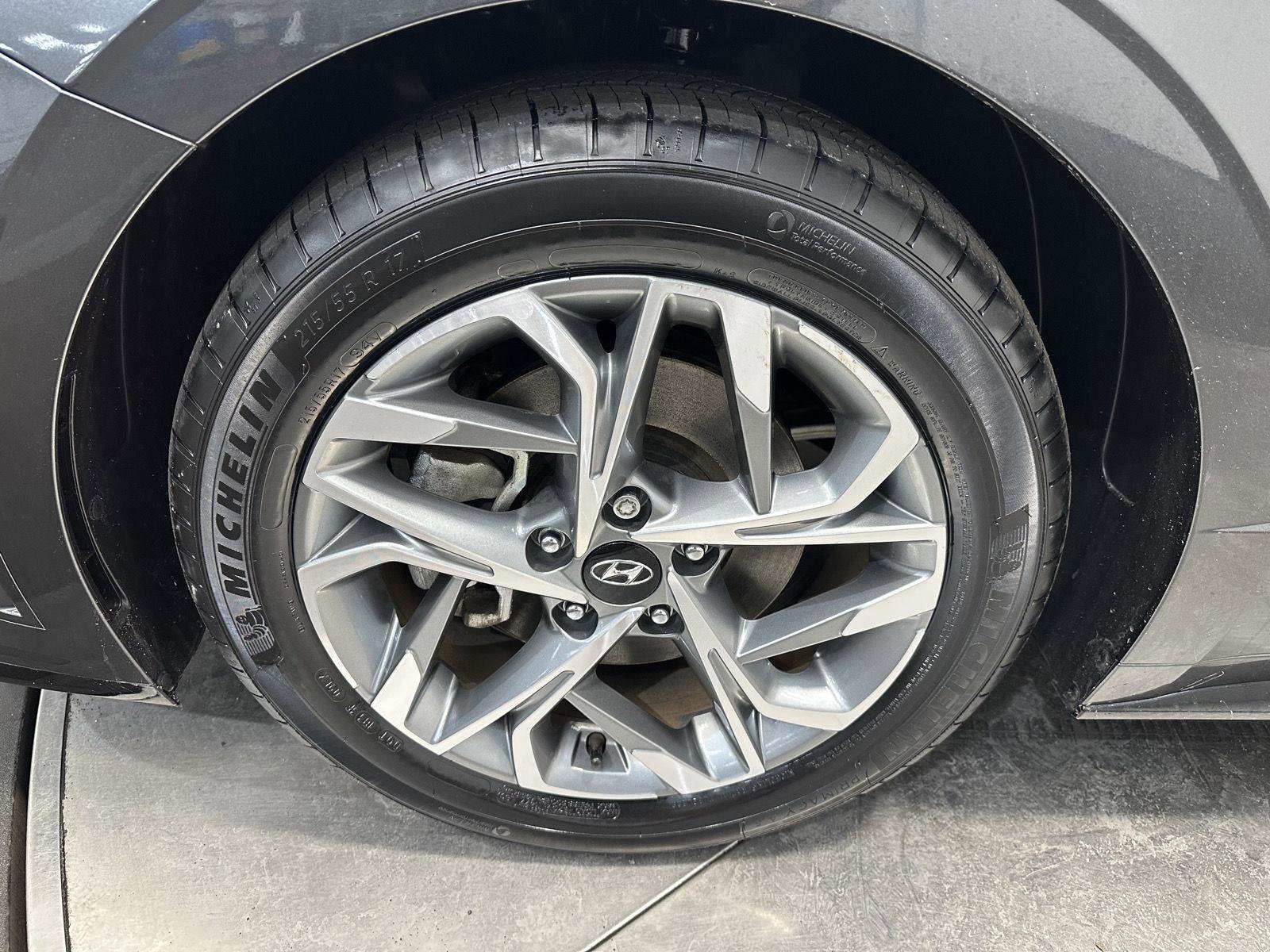 Certified 2023 Hyundai Sonata SEL image 9