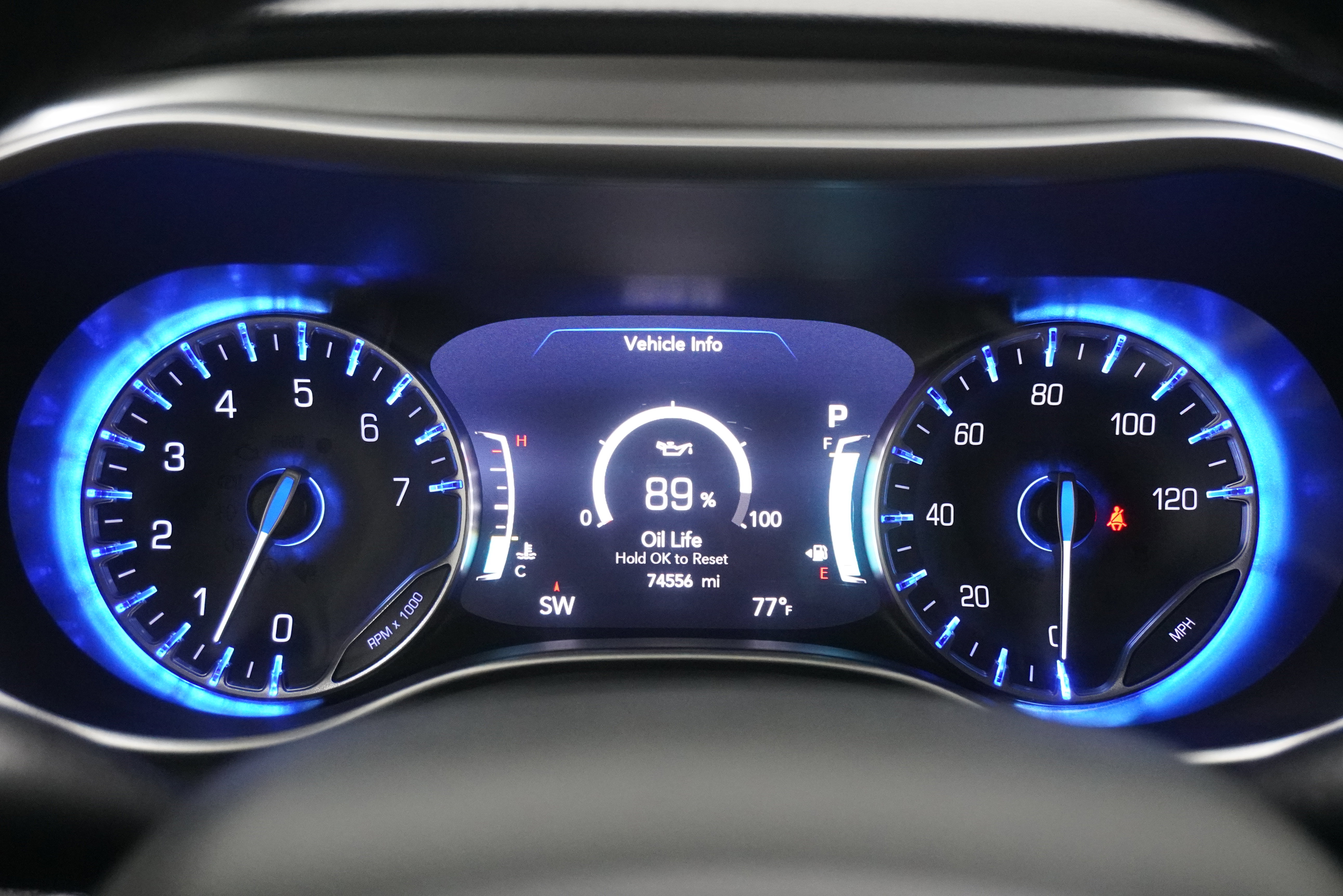 Used 2020 Chrysler Pacifica Touring-L Plus image 20