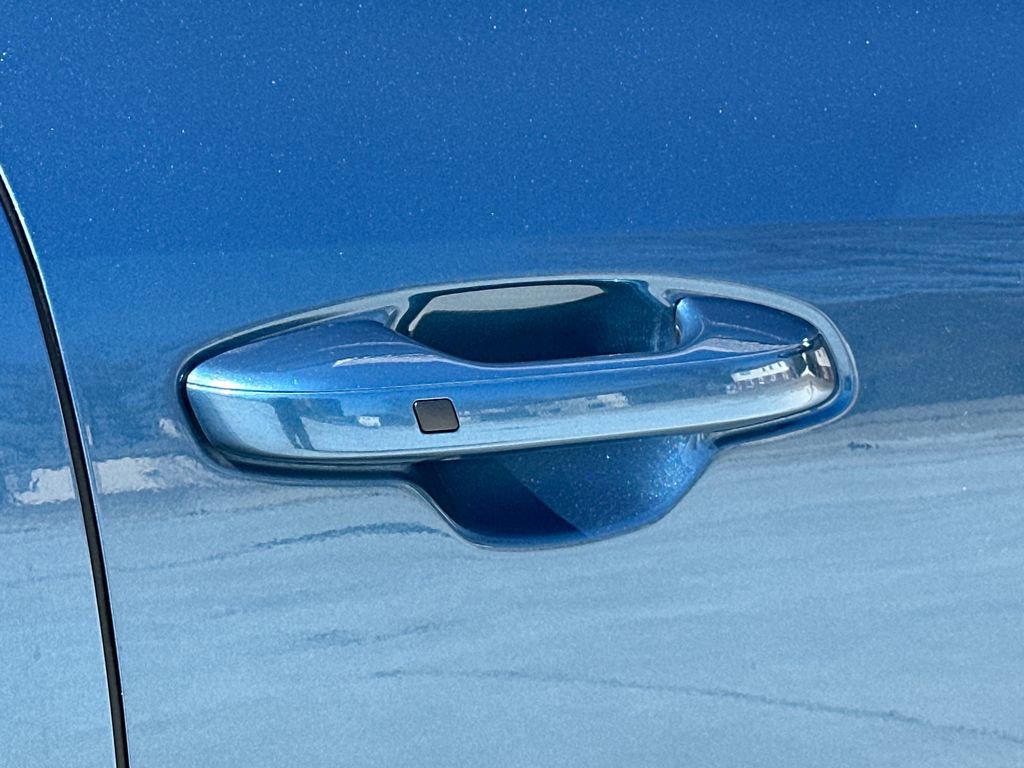 New 2026 Kia Niro Wind FWD image 9