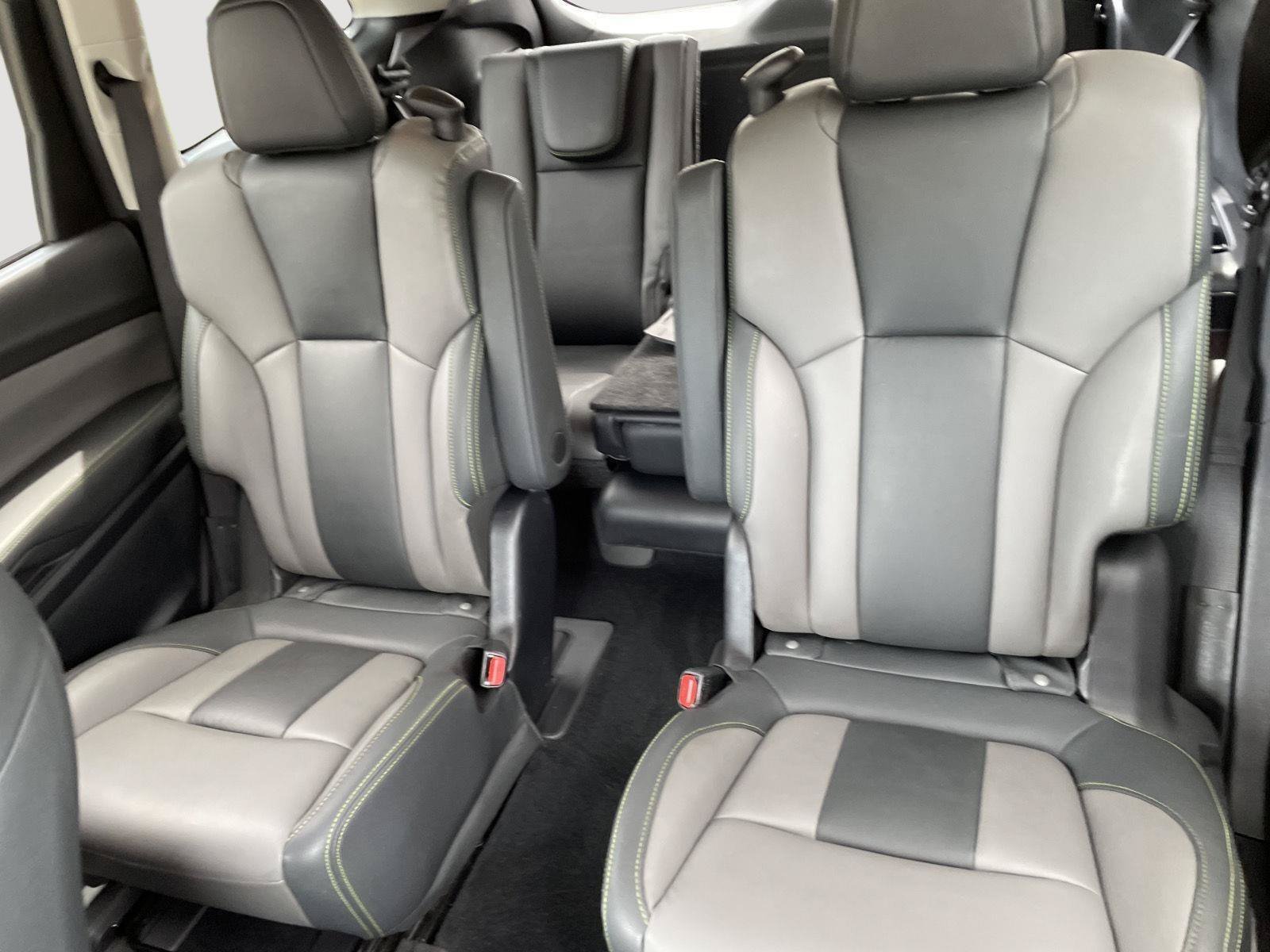 Certified 2023 Subaru Ascent Onyx Edition AWD/4WD image 6