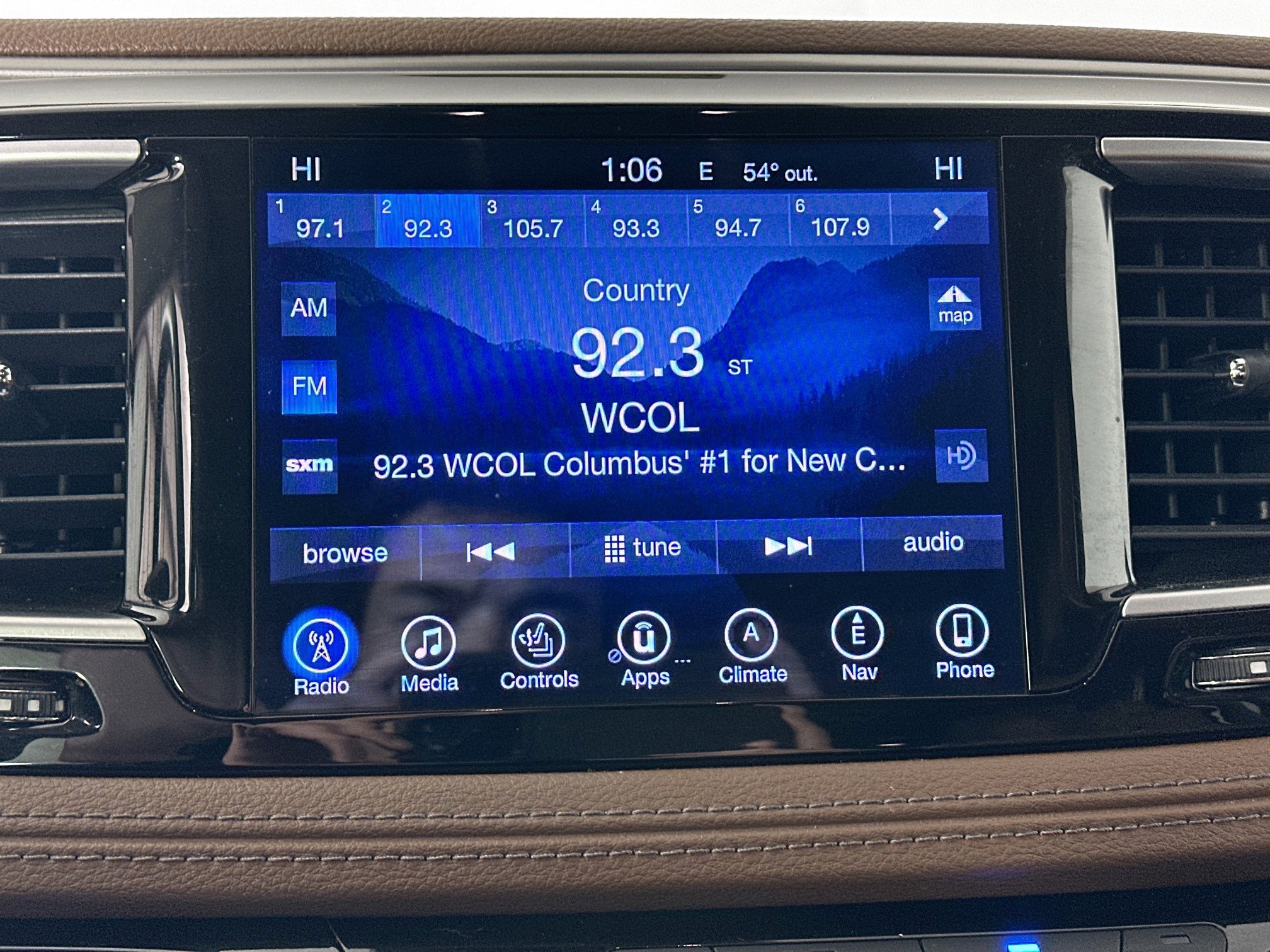 Used 2017 Chrysler Pacifica Limited FWD image 19