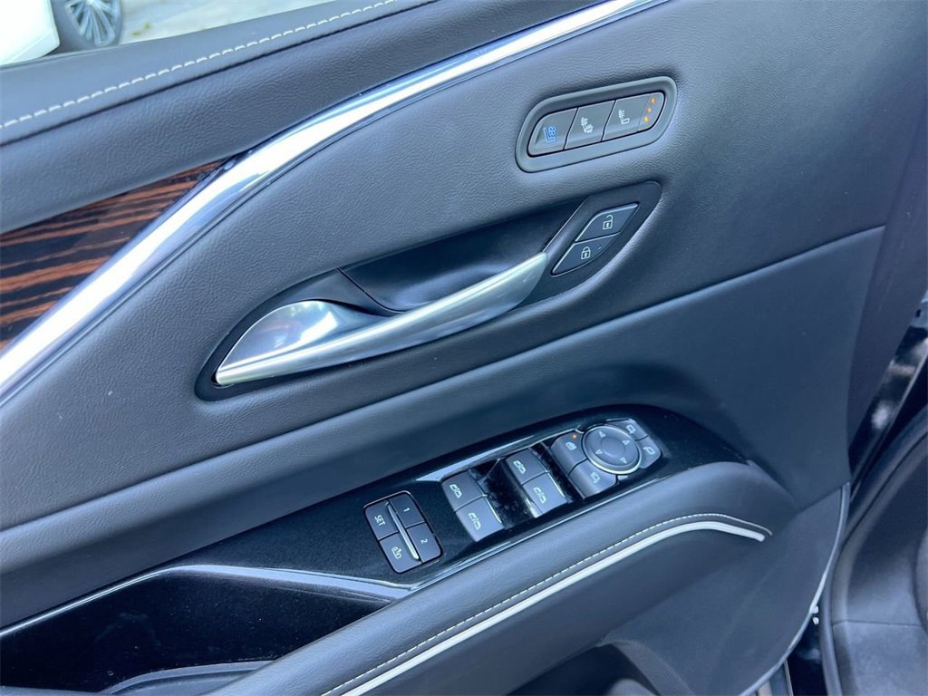 Used 2024 Cadillac Escalade ESV Premium Luxury w/ Performance Package image 11